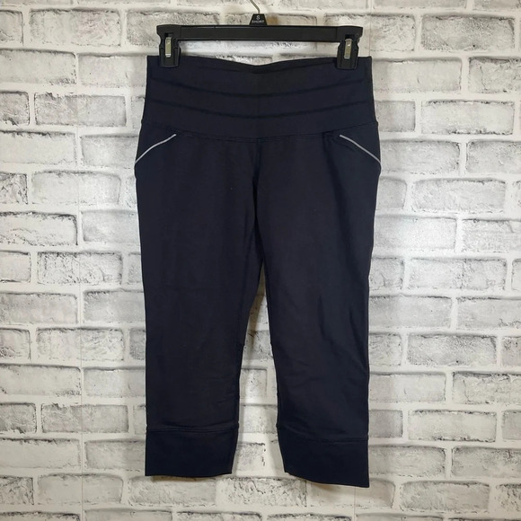 Athleta Capri Leggings Black Size Petite XS - Picture 1 of 3